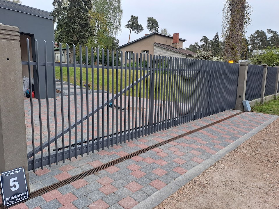 Bidamie varti 6m